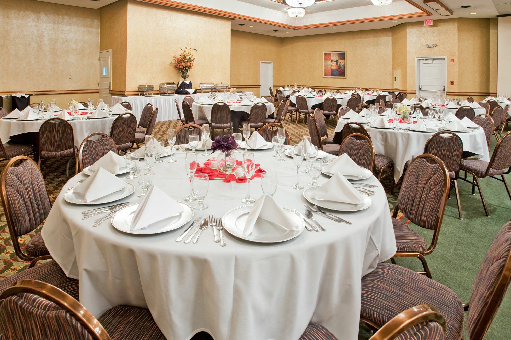Radisson Hotel Lenexa Overland Park Bagian luar foto