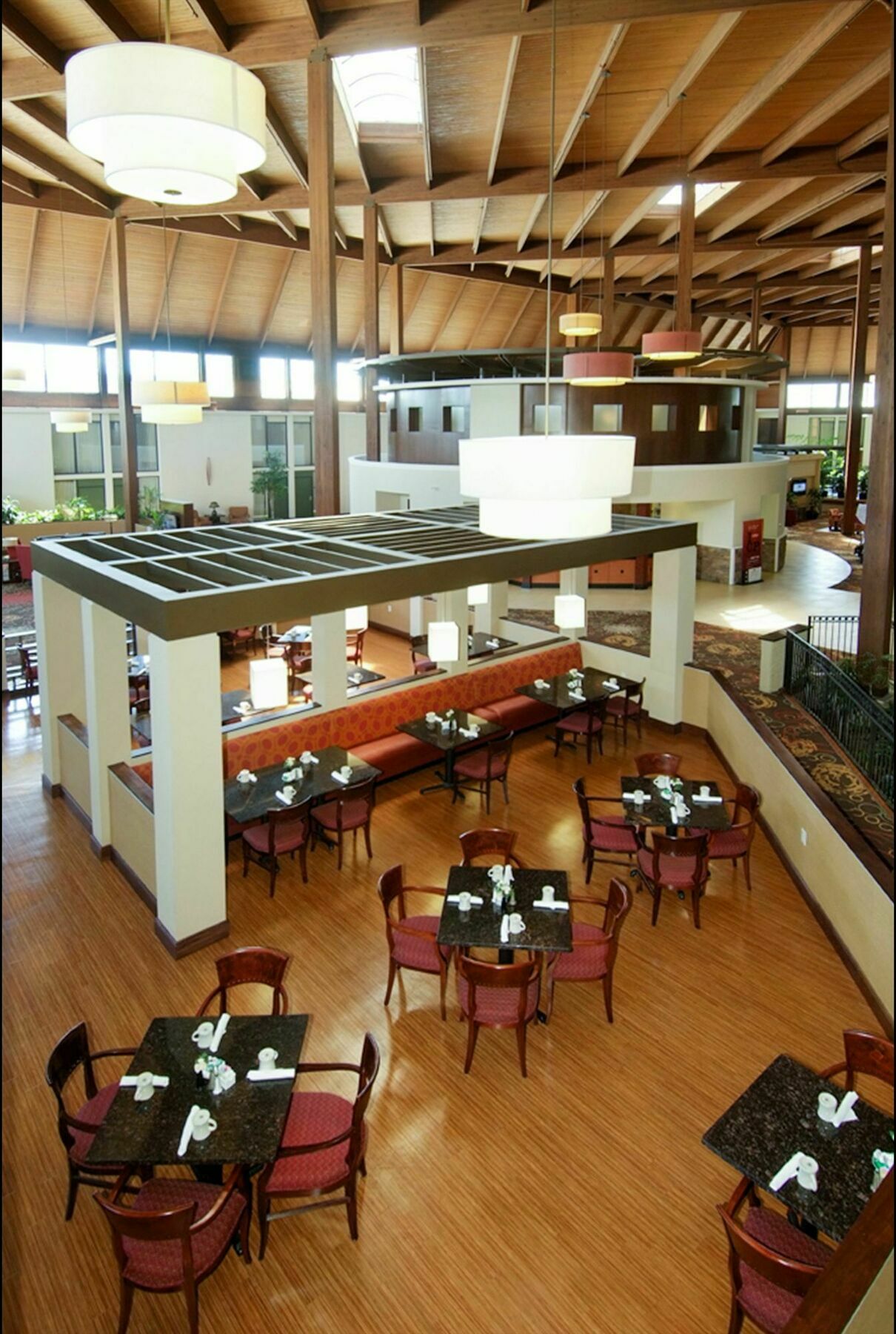 Radisson Hotel Lenexa Overland Park Bagian luar foto