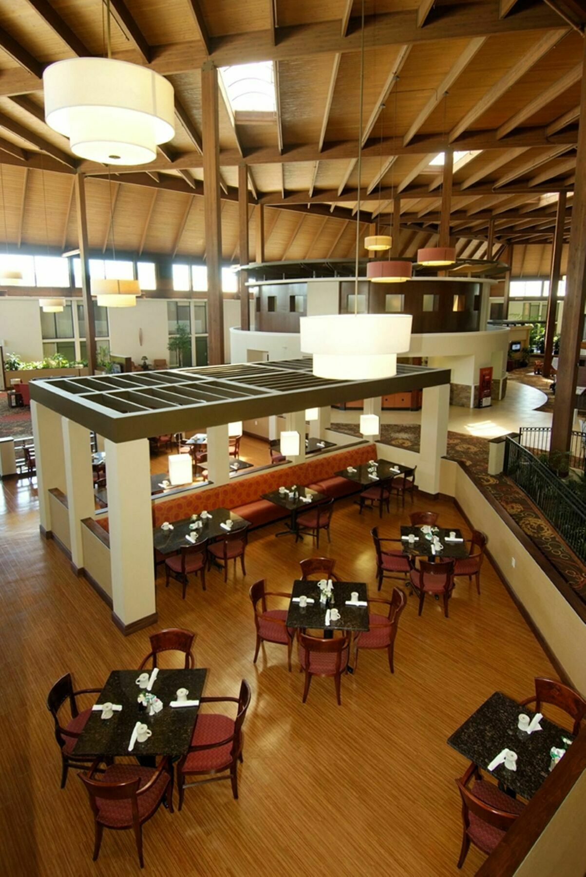 Radisson Hotel Lenexa Overland Park Bagian luar foto