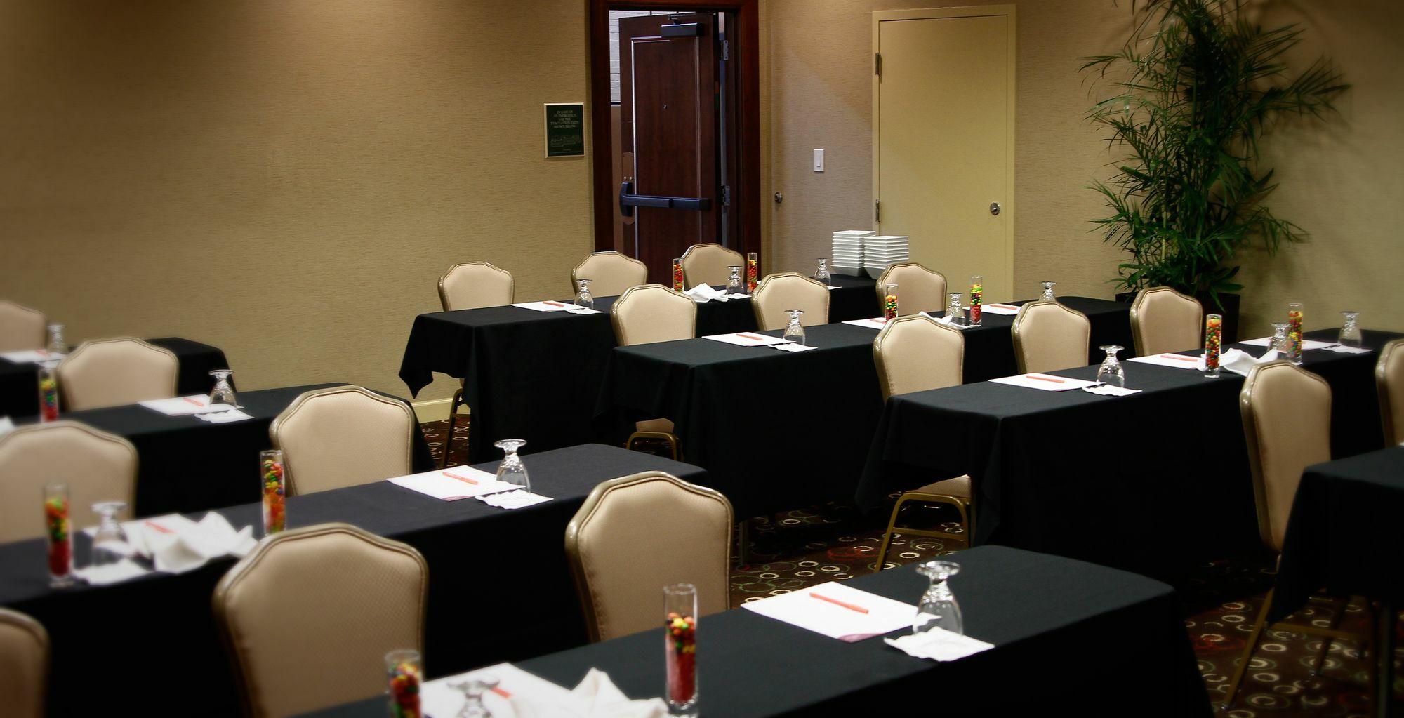 Radisson Hotel Lenexa Overland Park Bagian luar foto